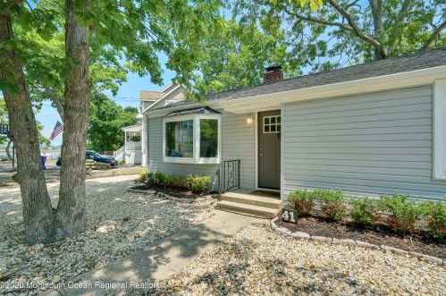 41 Unity Dr, Bricktown, NJ 08723-5460