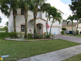 4561 126th Ave, Hollywood FL  33027-6043 exterior