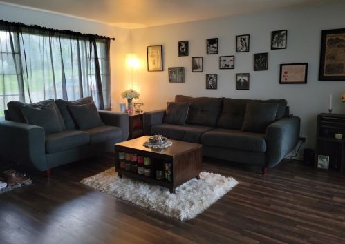 325 Mohican Dr, Crooksville OH  43731-9729 exterior