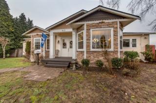 803 9th Ave, Puyallup, WA 98371-4124