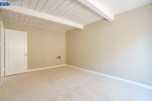 2573 Miramar, Hayward CA 94546-2820 exterior