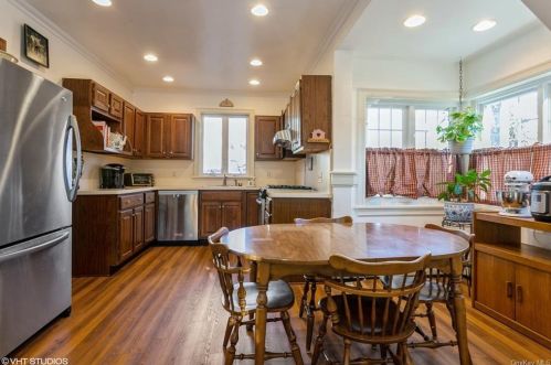 26 Hawthorne Ave, Rye Brook NY  10573-2927 exterior