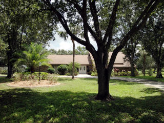 7555 Saddle Creek Trl, Sarasota, FL 34241-9689
