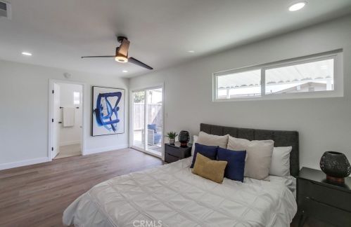 3707 Balboa Dr, Oceanside CA  92056-3947 exterior