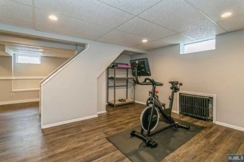 35 Boulevard, Westwood NJ  07675-2042 exterior