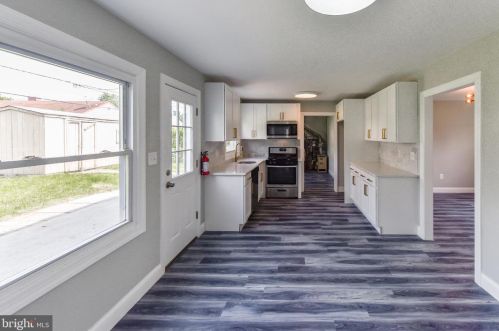 29 Maplewick Ln, Willingboro NJ  08046-2904 exterior