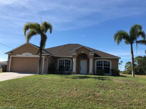 1224 22nd Pl, Cape Coral, FL 33990-1946