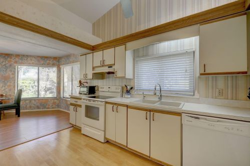 817 Streamlet Ave, Fort Pierce FL 34983-4659 exterior