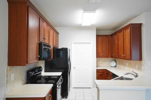 8504 Forest Highlands Dr, Plano TX  75024-7709 exterior