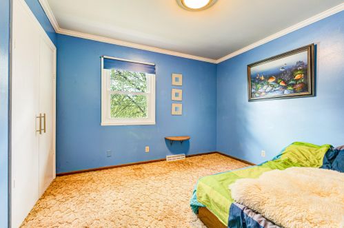 12510 Portland Ave, Thiensville WI  53092-2633 exterior