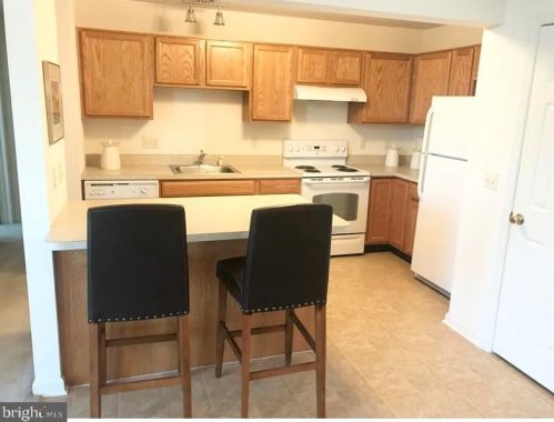 6890 Pioneer Dr, Macungie PA  18062-8574 exterior