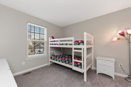 45 Hummingbird Way, Amelia OH  45102-2193 exterior