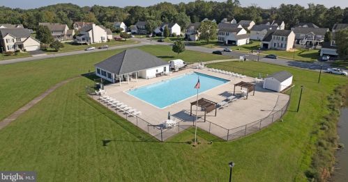 244 Kentland Ave, Dover DE  19901-5292 exterior