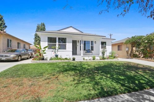 5033 Dunrobin Ave, Lakewood, CA 90713-1837