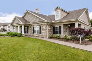 842 Cobblestone Cir, Concord Township OH  44077-7618 exterior