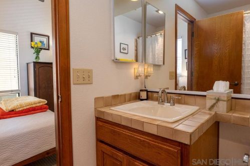 1159 Pacific Beach Dr, San Diego CA  92109-5149 exterior