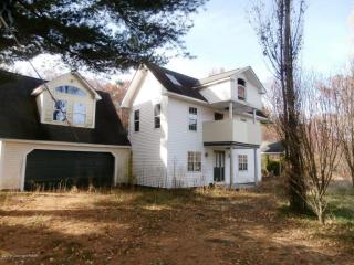 2517 Holly Ln, Kunkletown, PA 18058-8076