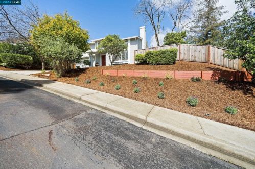 2319 Holly View Dr, Pacheco, CA 94553-3375