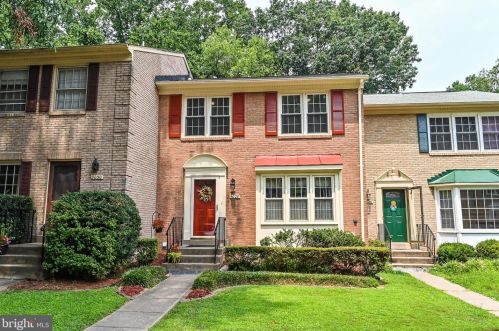 9028 Rosewall Ct, Springfield, VA 22152-2191