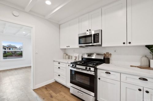 14802 Denker Ave, Gardena CA  90247-2819 exterior