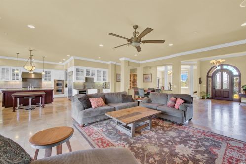 3959 Skyhawk Ln, Vacaville CA  95688-9516 exterior