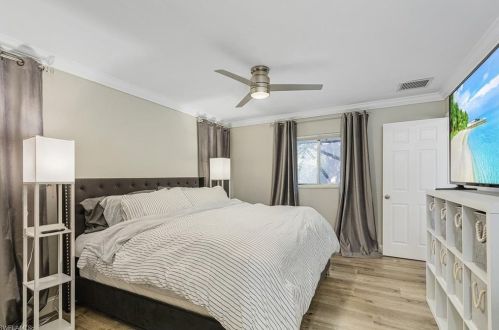 18061 Royal Hammock Blvd, Naples FL  34114-8944 exterior