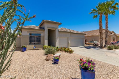 6131 Nash Ct, Chandler, AZ 85249-4885