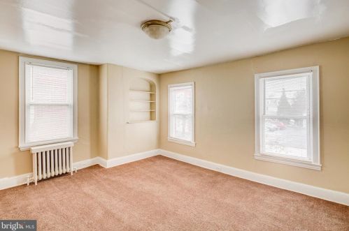 308 Monmouth St, Gloucester NJ  08030-1721 exterior