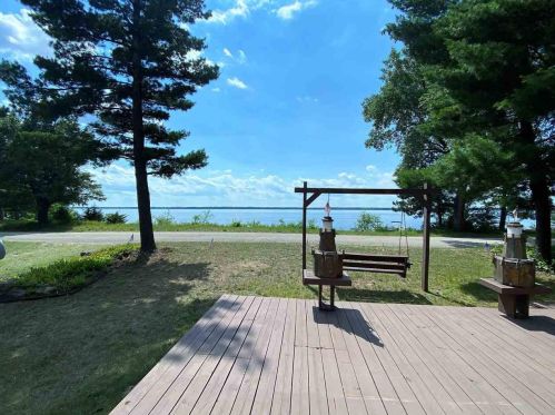 2128 Market St, Friendship, WI 53934-9653