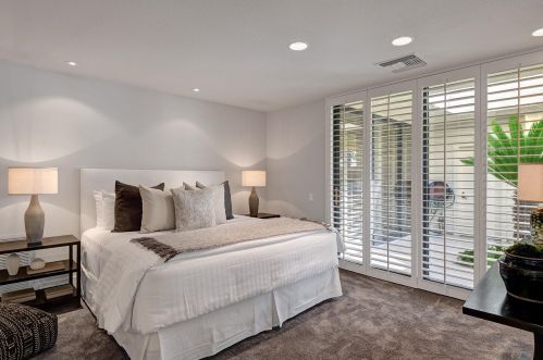 6 Eaton Ct, Rancho Mirage CA  92270-2561 exterior