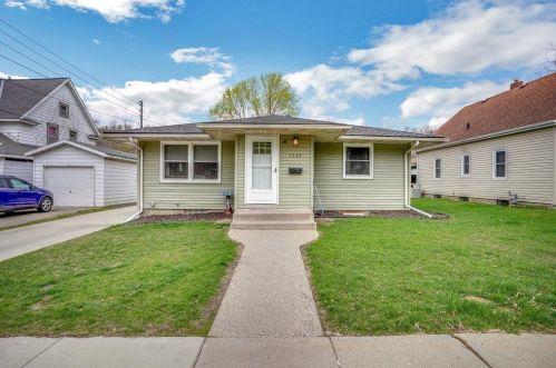 1535 Park St, Red Wing, MN 55066-3643