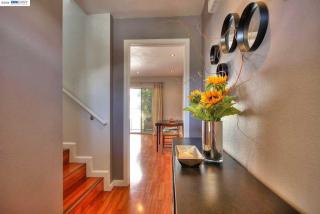 147 Woy Cir, Pinole, CA 94564-2384