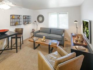 8800 Causey Loop, Happy Valley OR  97086-7562 exterior