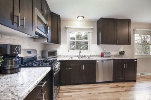 500 Countryaire Ct, Watertown WI  53094-6050 exterior