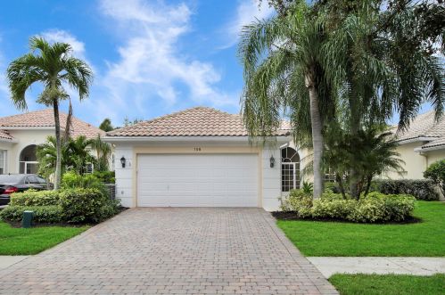 158 Euphrates Cir, West Palm Beach, FL 33410-2184