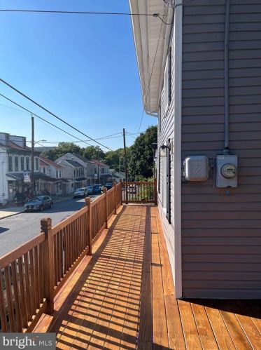 303 Port Clinton Ave, Moselem PA  19526-1712 exterior