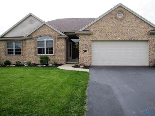 7881 Winterbourne Dr, Monclova, OH 43542-8315