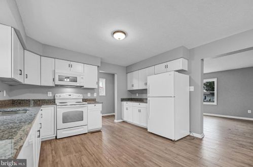 275 Georgetown Rd, Littlestown PA  17340-9757 exterior