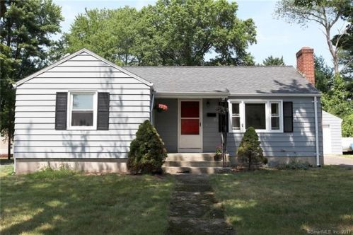 192 Tobey Ave, Windsor, CT 06095-3751