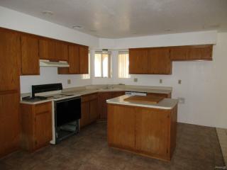 1485 Bluffs Cir, Bullhead City AZ  86442-7716 exterior