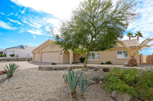 2338 Kingsbury Dr, Lake Havasu City, AZ 86404-5915