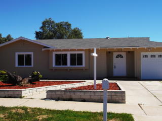 1709 Rush Ave, Vista, CA 92084-3053