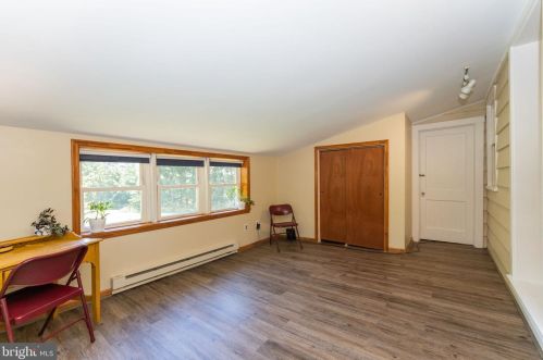 158 7th Ave, Collegeville PA  19426-1904 exterior