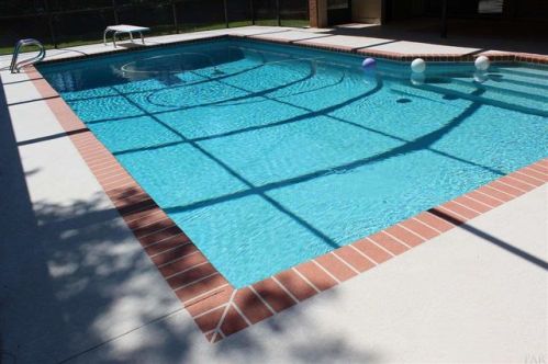 5269 Pale Moon Dr, Pensacola, FL 32507-8751