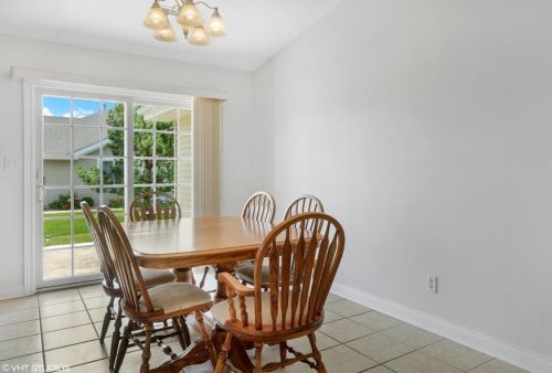 10719 Maple Ln, Dyer IN  46373-8425 exterior