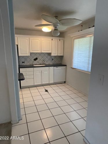17882 99 Dr, Sun City AZ  85373-1662 exterior