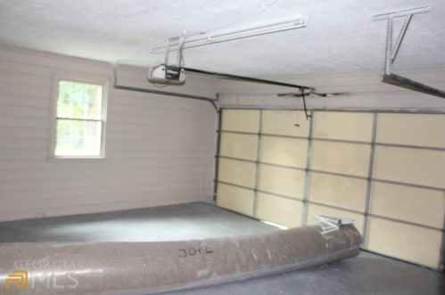 1146 Redwine Rd, Fayetteville GA  30215-2343 exterior