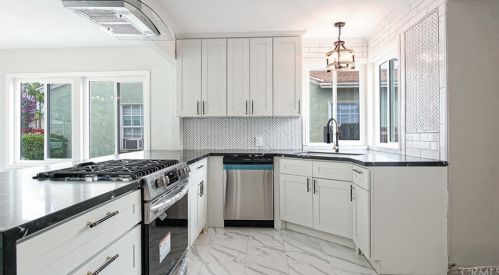 5146 Ebell St, Long Beach, CA 90808-1834