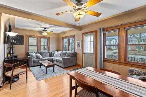 4018 Lipton Ave, Milwaukee, WI 53235-4714