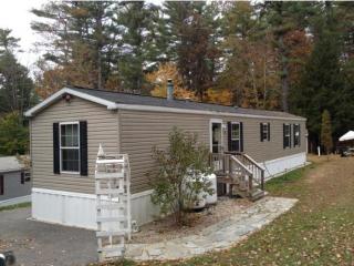29 Hillside Dr, Allenstown, NH 03275-2440